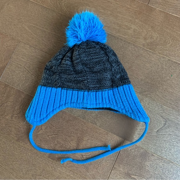 3/$10 TROIS MOUTONS Toddler boy winter hat 12-24m - Picture 2 of 4